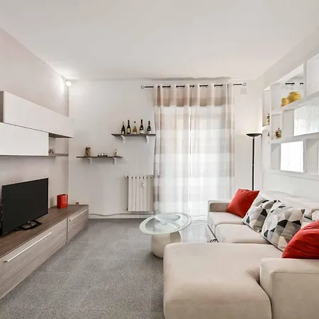 Souvenir, Terre Marine Apartment